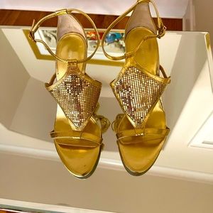 Nine West gold shoes